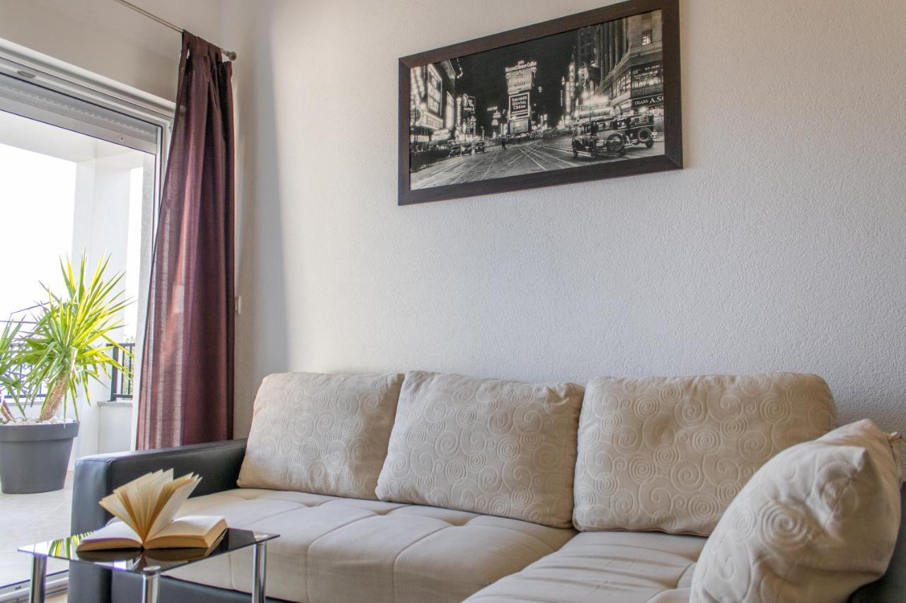 Apartments Maris Baška Voda Esterno foto