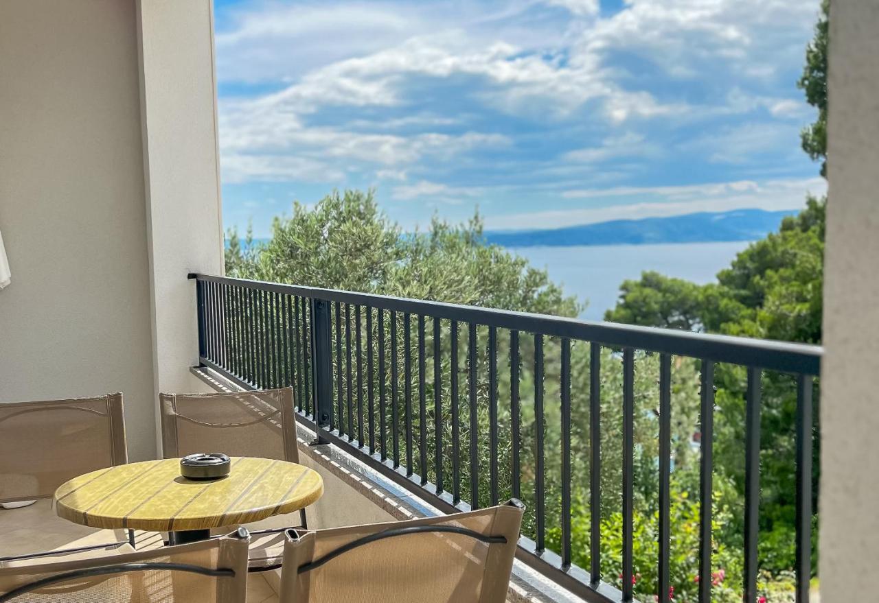 Apartments Maris Baška Voda Esterno foto